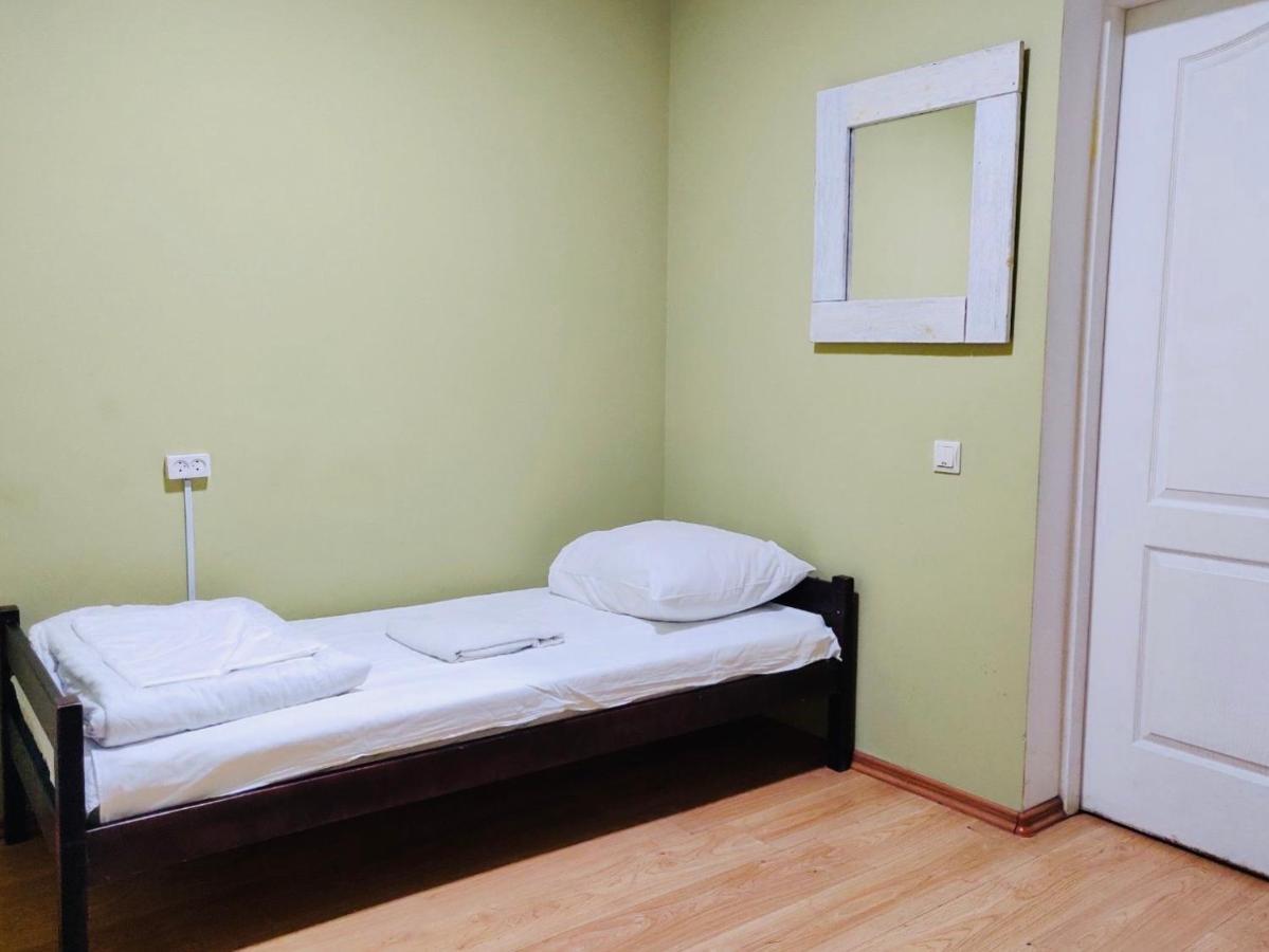 Pallet Hostel Kiev Eksteriør billede
