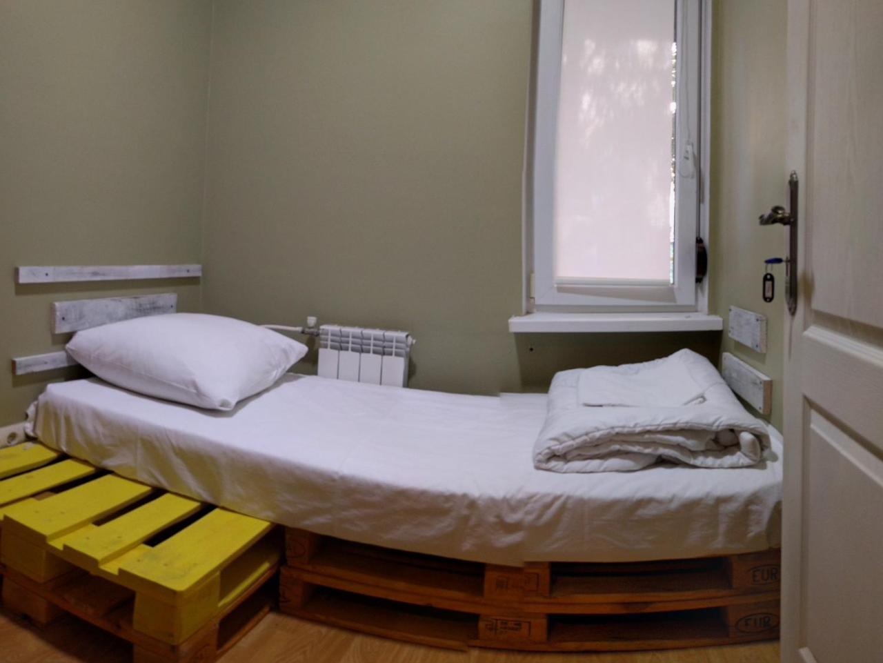 Pallet Hostel Kiev Eksteriør billede