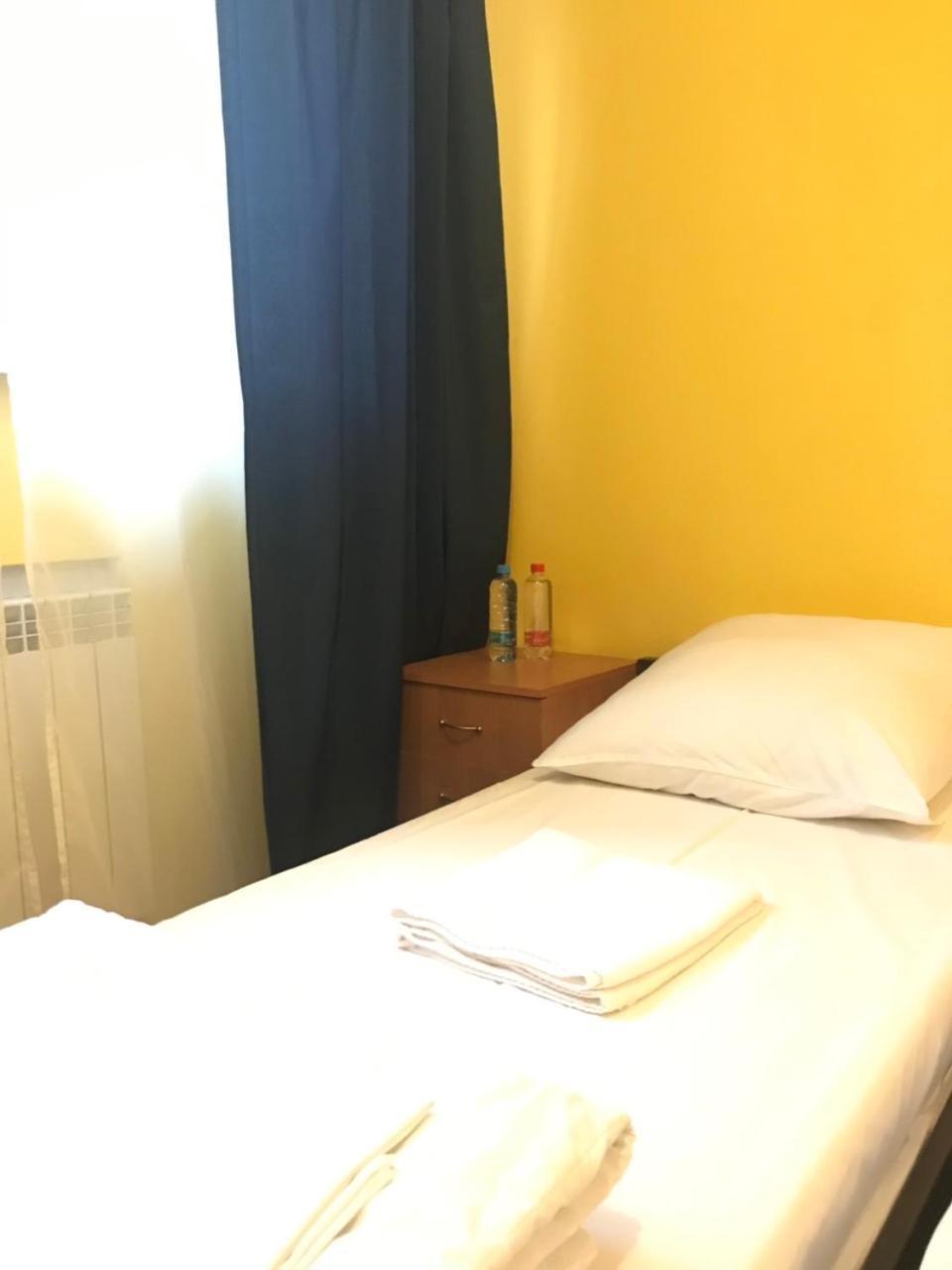 Pallet Hostel Kiev Eksteriør billede
